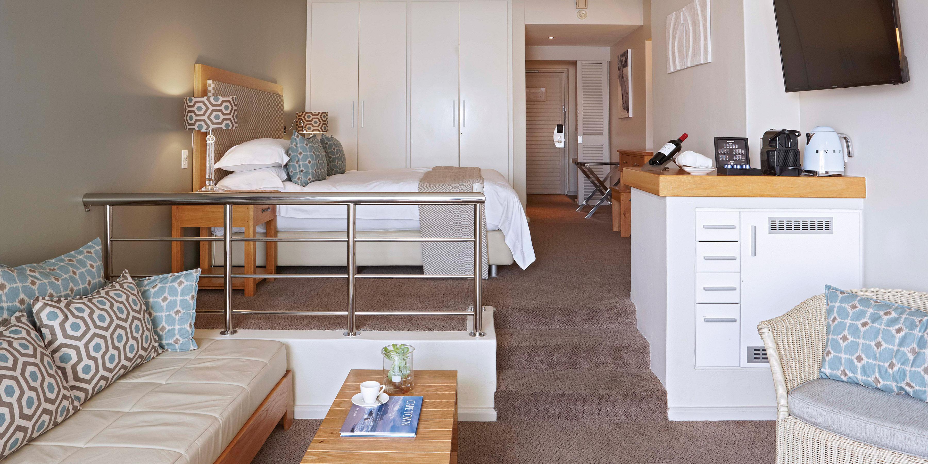 The Bay Hotel Cape Town Dış mekan fotoğraf A room at the Cape Grace